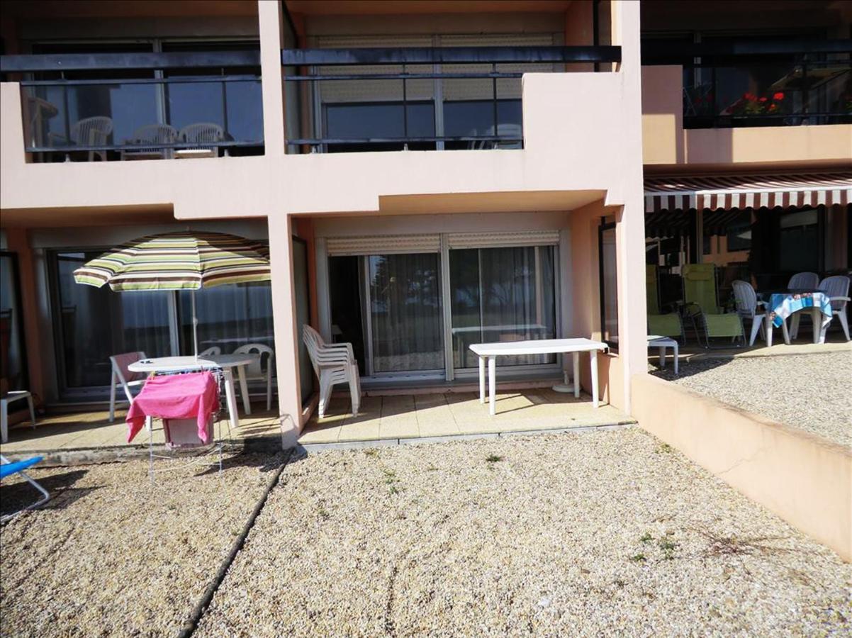 Appartement En Rdc Avec Terrasse Face A La Mer Pornic Bagian luar foto